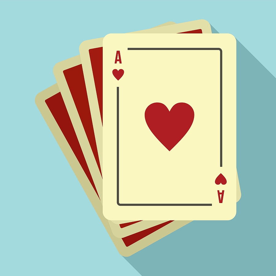 Procurando cartas na mão no jogo de cartas de jogar blackjack no cassino